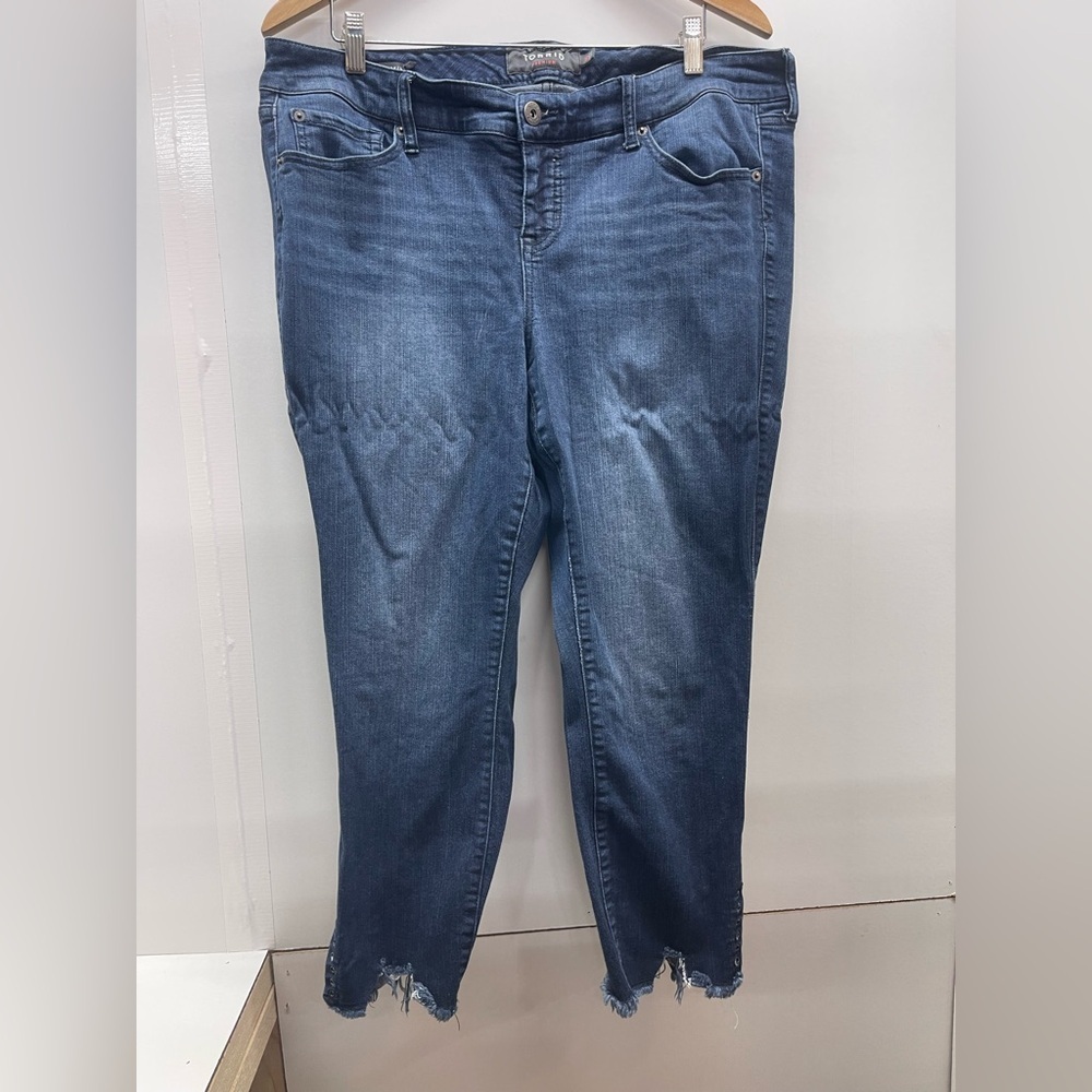 torrid Slim Stretch Medium Blue‎ Skinny Jeans